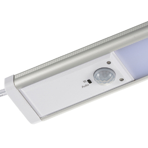オーム電機 LEDエコスリム 人感明暗センサー式ライト 5W 昼光色 LT-NLEST05D-HP-イメージ2