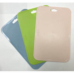 パール金属 カラーズ抗菌プラス 食洗機対応まな板(3枚セット) CC8480ｺｳｷﾝｼﾖｸｾﾝﾀｲｵｳﾏﾅｲﾀ3P-イメージ2