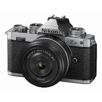 ニコン デジタル一眼カメラ・Z fc 28mm f/2．8 Special Edition キット Z ZFCLK28SE