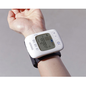 オムロン 通信対応手首式血圧計 HEM-6231T2-JE-イメージ2